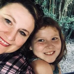 Meet your Posher, Traci